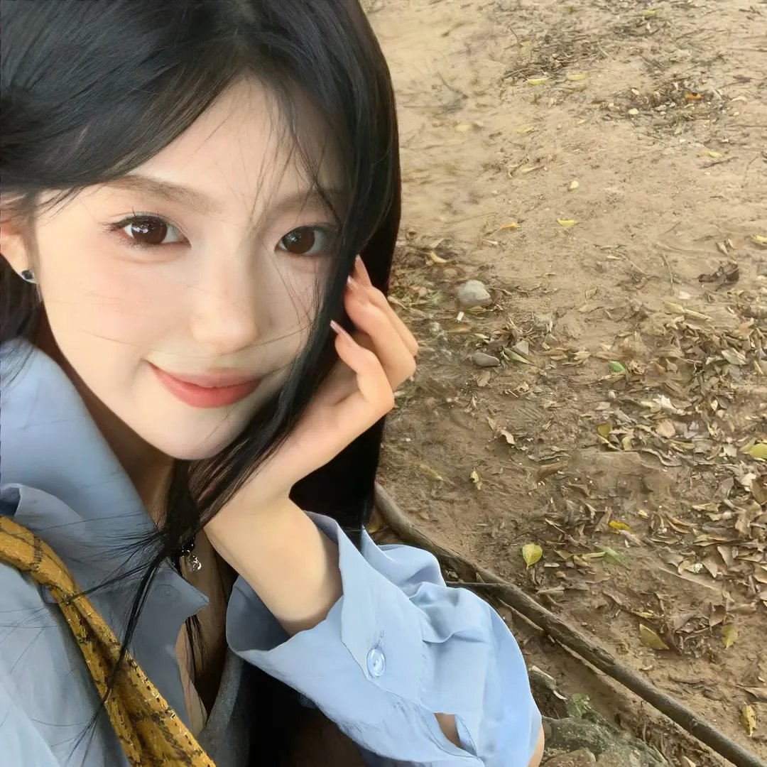 何百芮的地狱毒白